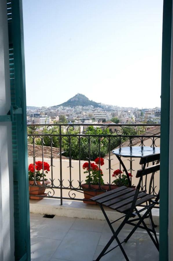 Apartment In The Shadow Of Acropolis *